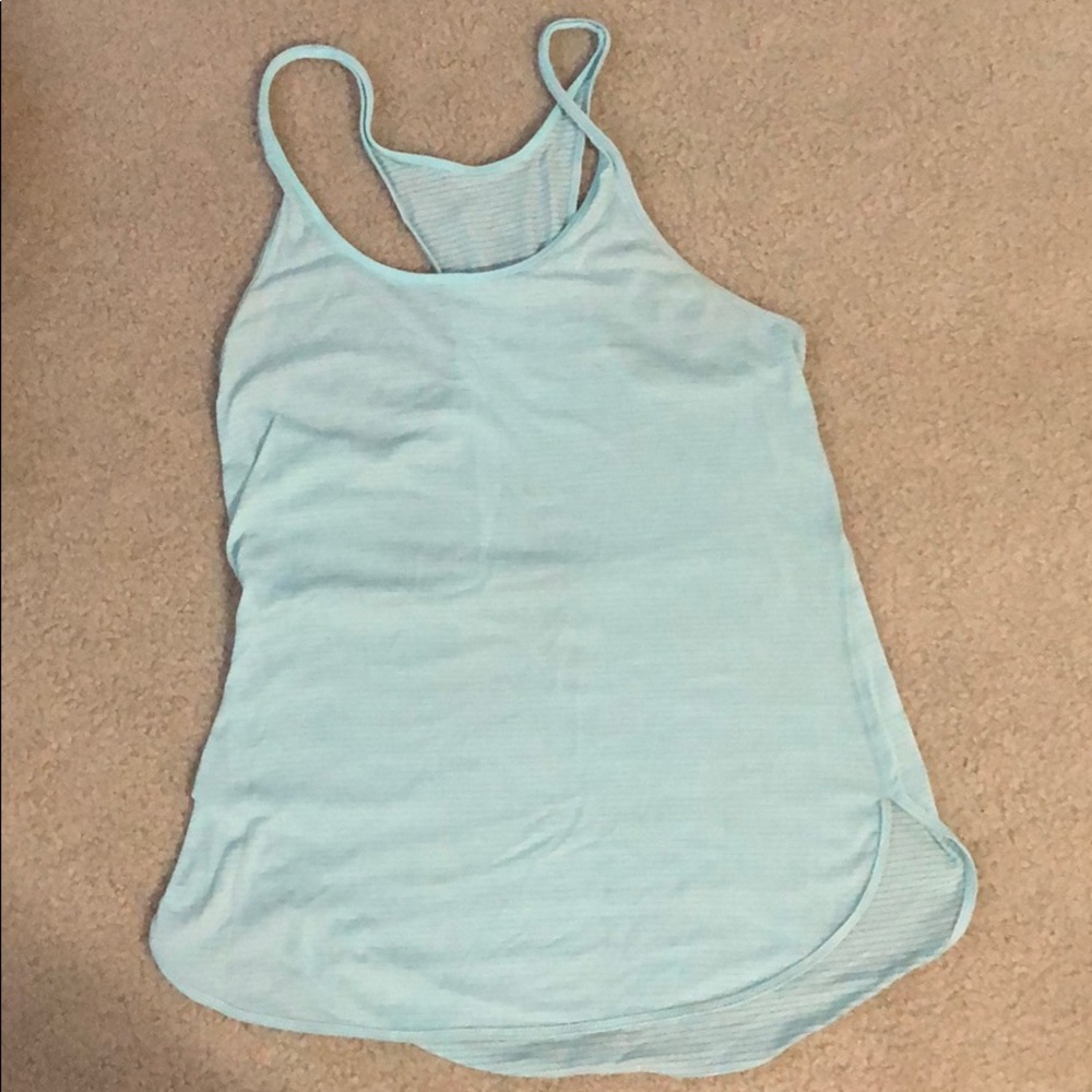 Lululemon tank, size 6